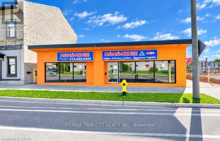 1118 KING STREET, Cambridge, Ontario N3H3P6
