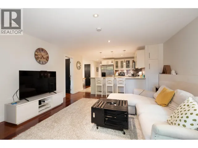 1931 E 7TH AVENUE, Vancouver, British Columbia V5N1S3