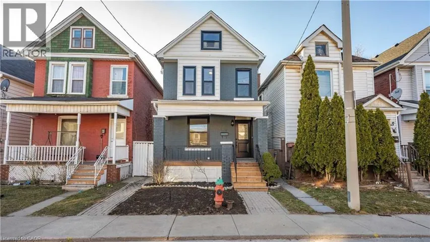 53 1/2 KINRADE Avenue, Hamilton, Ontario L8L6L5