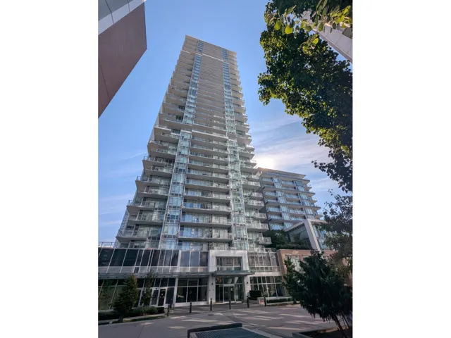 #915 13350 CENTRAL AVENUE, Surrey, British Columbia V3T0S1