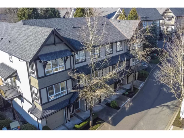 107 6747 203 STREET, Langley, British Columbia V2Y3B5