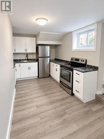 3 - 118 PINE LAWN AVENUE, London East (East M), Ontario N5Z2R2