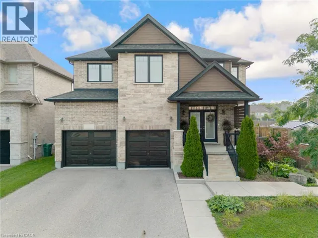 7 JOSEPH Street, Breslau, Ontario N0B1M0