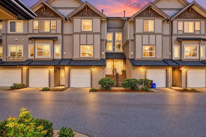 50 12677 63 AVENUE, Surrey, British Columbia V3X3T3