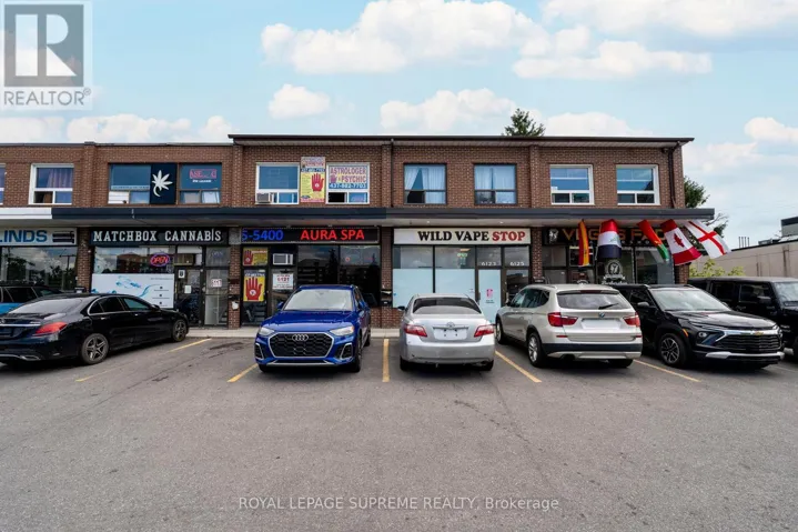 6127 STEELES AVENUE W, Toronto (Humber Summit), Ontario M9L2V1