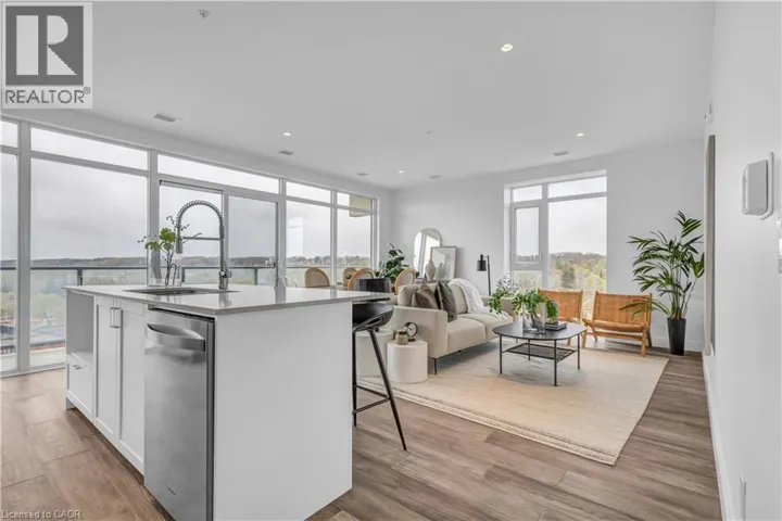 15 GLEBE Street Unit# 1414, Cambridge, Ontario N1S0C3