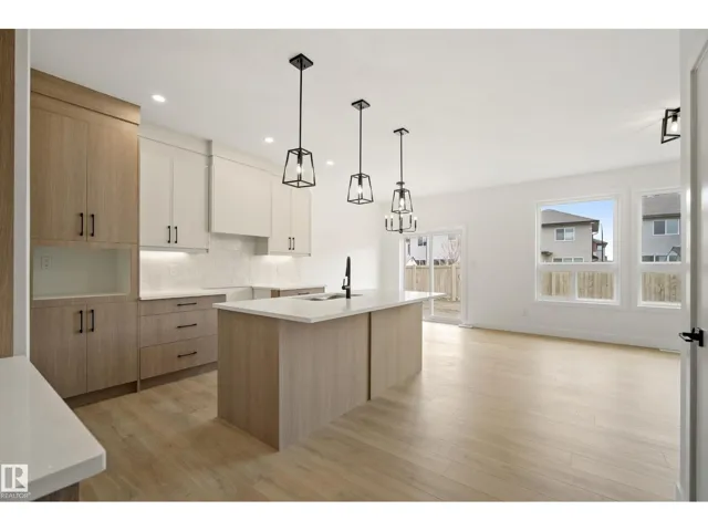 113 Caledon CR, Spruce Grove, Alberta T7X4E3