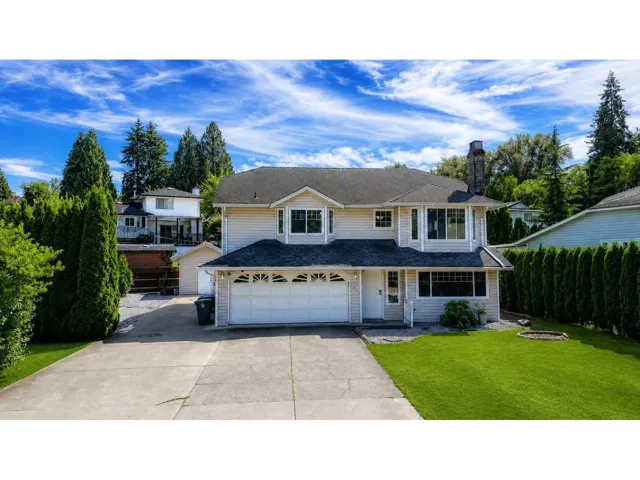 7869 143A STREET, Surrey, British Columbia V3W9W5