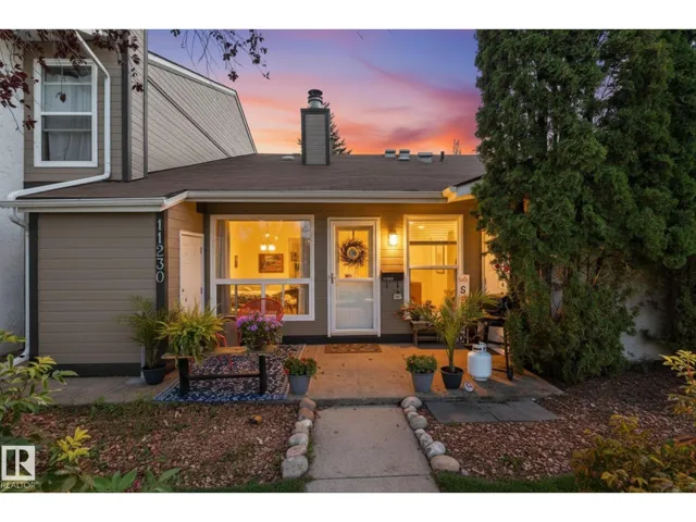 11230 18 AV NW NW, Edmonton, Alberta T6J4T9