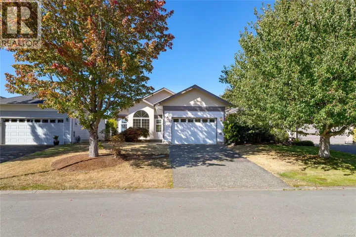 7968 Polo Park Cres, Central Saanich, British Columbia V8M2J4