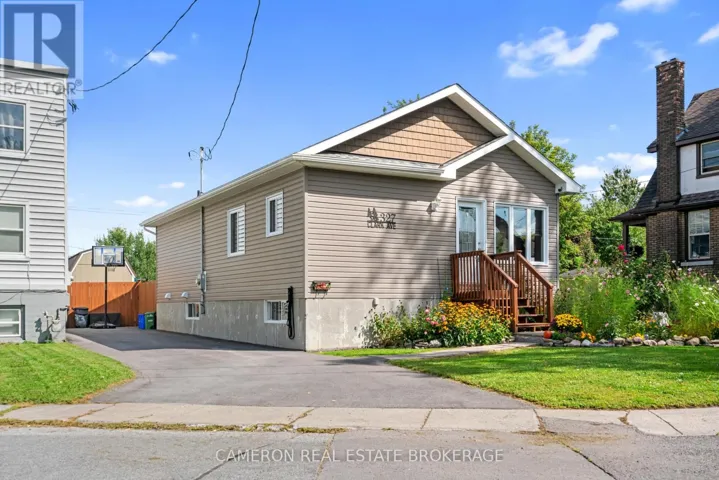 327 CLARKE AVENUE, Cornwall, Ontario K6J4G6