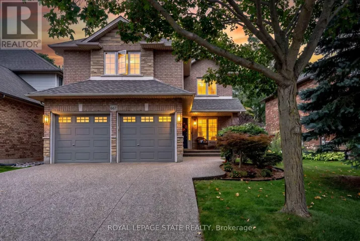 667 SANDCHERRY DRIVE, Burlington (Bayview), Ontario L7T4L4