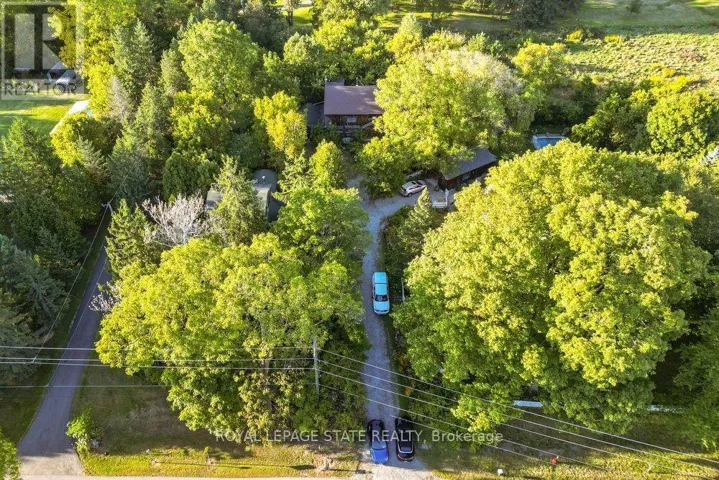 961 LOWER LIONS CLUB ROAD, Hamilton, Ontario L9H5E3