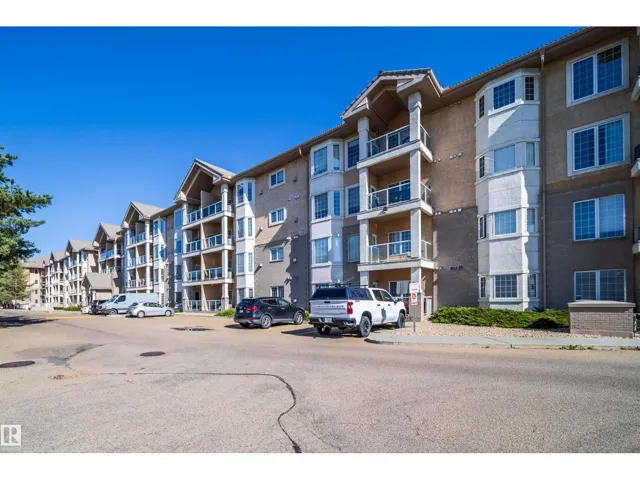 #208 11260 153 AV NW, Edmonton, Alberta T5X6E7