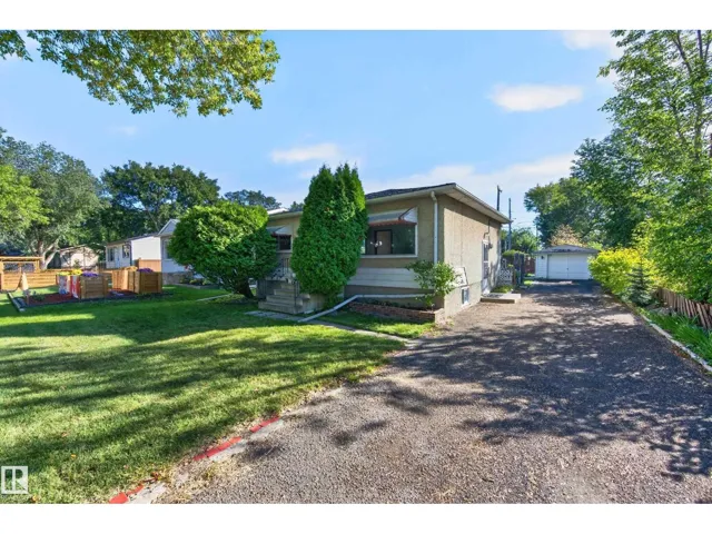 11109 38 ST NW, Edmonton, Alberta T5W2E9