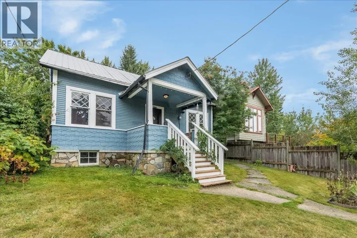 1008 OBSERVATORY Street, Nelson, British Columbia V1L5P3