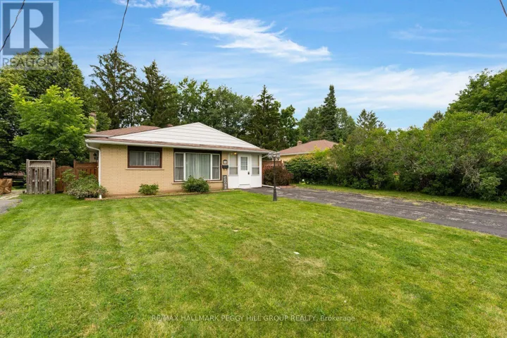 208 GARSON STREET, Barrie (Painswick North), Ontario L4N3Y7