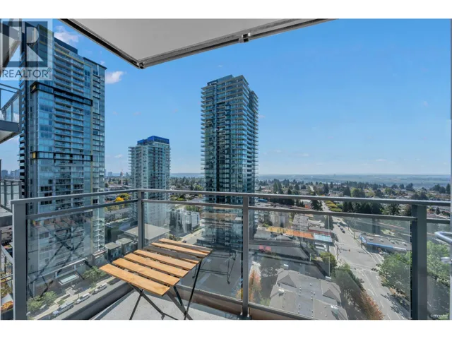 2101 4900 LENNOX LANE, Burnaby, British Columbia V5H0G9