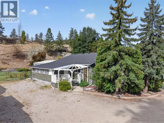 8008 Victoria Road, Summerland, British Columbia V0H1Z2