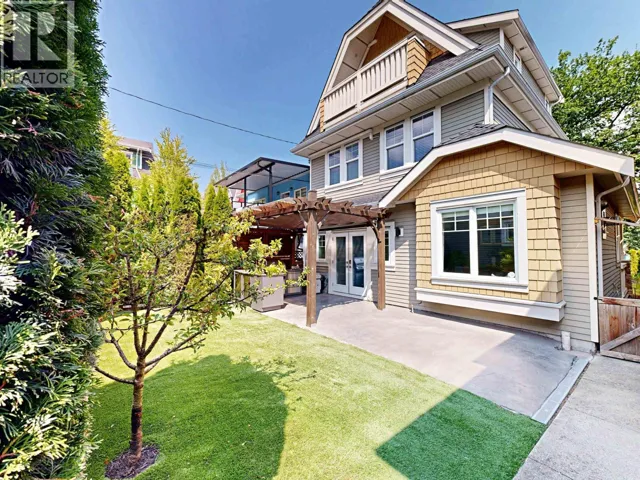 1338 E 23RD AVENUE, Vancouver, British Columbia V5V1Z2