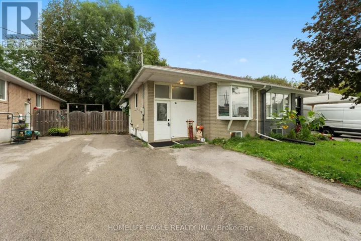 169 PENN AVENUE, Newmarket (Bristol-London), Ontario L3Y2S3