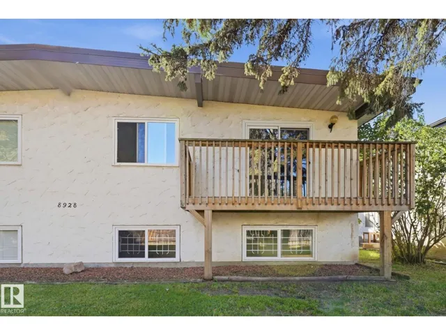 8928 D 144 AV NW, Edmonton, Alberta T5E5V4