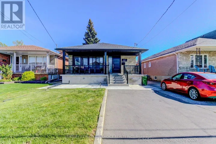 37 BENTWORTH AVENUE, Toronto (Yorkdale-Glen Park), Ontario M6A1P1