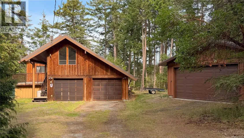 2893 Rowan Way, Gabriola Island, British Columbia V0R1X7