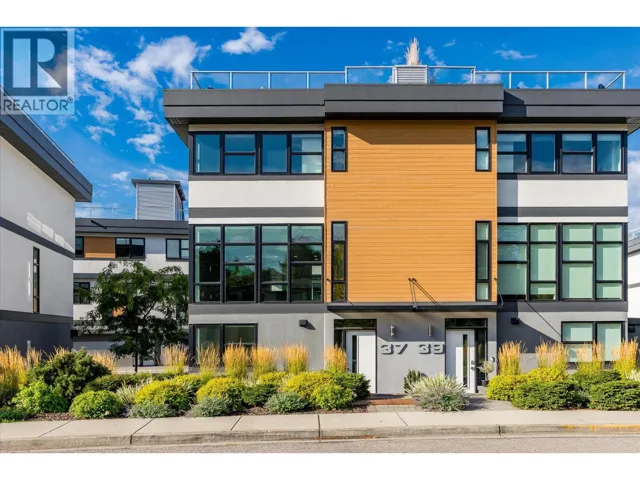1515 Highland Drive N Unit# 37, Kelowna, British Columbia V1Y0C9