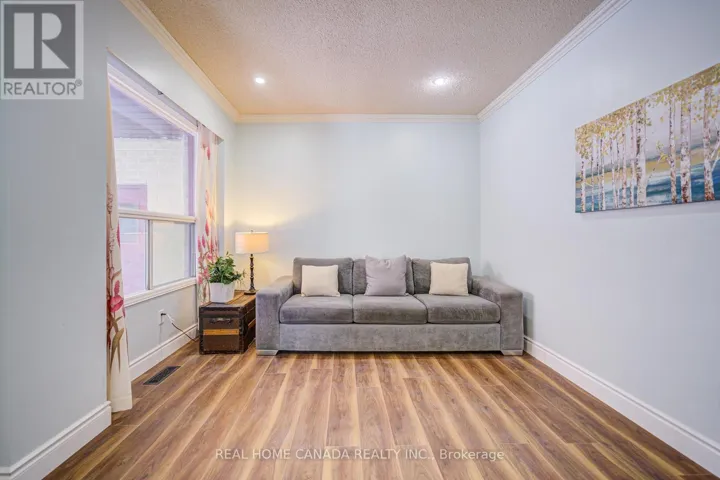 21 HALLEN ROAD, Brampton (Fletcher's West), Ontario L6Y2V5