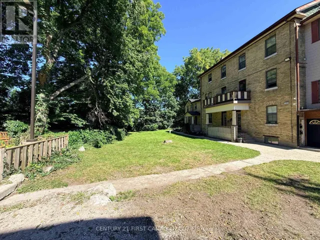 10 - 1 WAVERLEY PLACE, London East (East F), Ontario N6B2C3