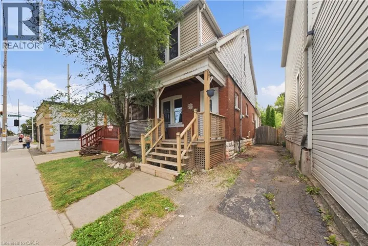 1082 E CANNON Street E, Hamilton, Ontario L8L2J1