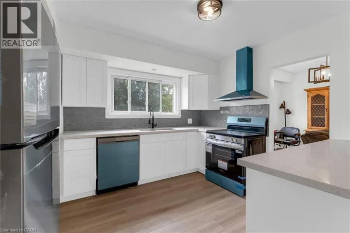 222 BEL-AIR Avenue, Stoney Creek, Ontario L8E5K2