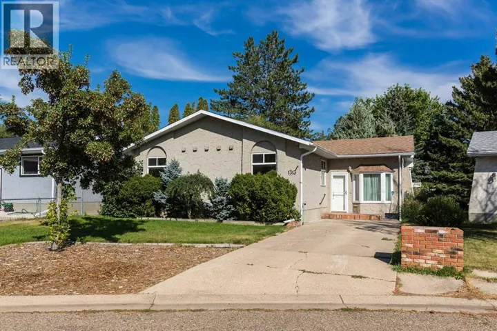 1313 Huron Place S, Lethbridge, Alberta T1K3L1