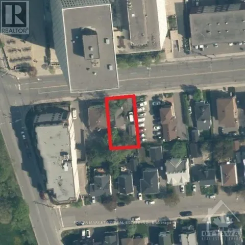 12 MCARTHUR AVENUE, Ottawa, Ontario K1L6R2