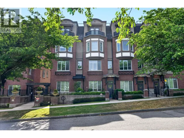 7523 YUKON STREET, Vancouver, British Columbia V5X2Y4