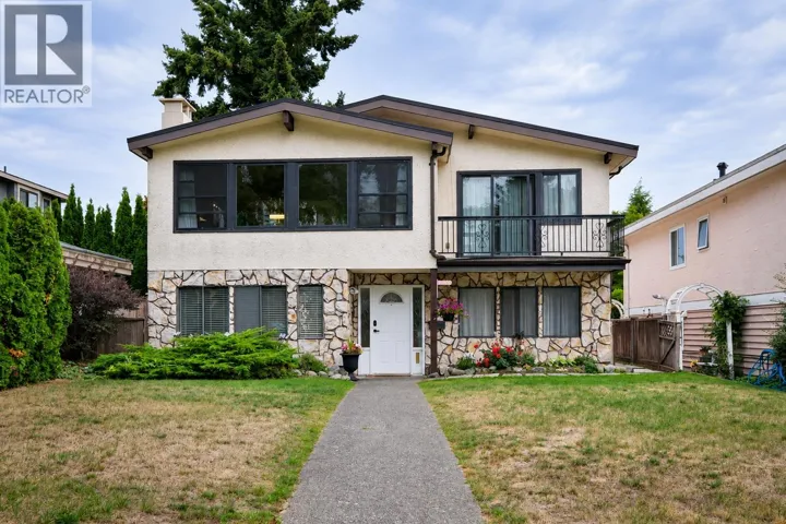 4158 KENNY COURT, Burnaby, British Columbia V5J1L3