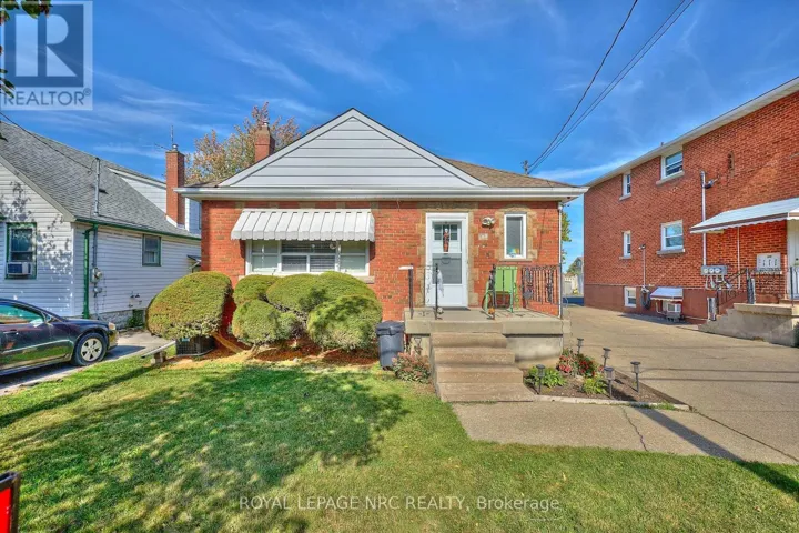 102 TOWNLINE RD. WEST ROAD, St. Catharines (Burleigh Hill), Ontario L2T1P7