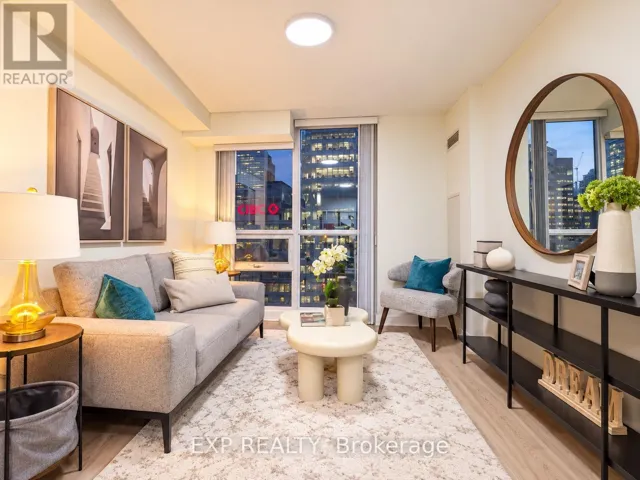 703 - 18 HARBOUR STREET, Toronto (Waterfront Communities), Ontario M5J2Z6