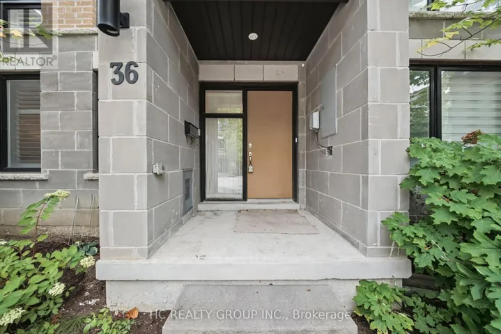 36 KENNETH WOOD CRESCENT, Toronto (Newtonbrook East), Ontario M2N0K3