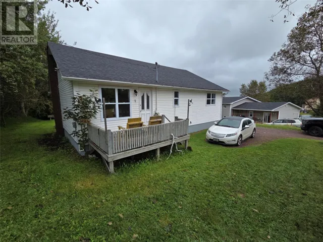 3 Hynes Road, Bishop's Falls, Newfoundland & Labrador A0H1C0