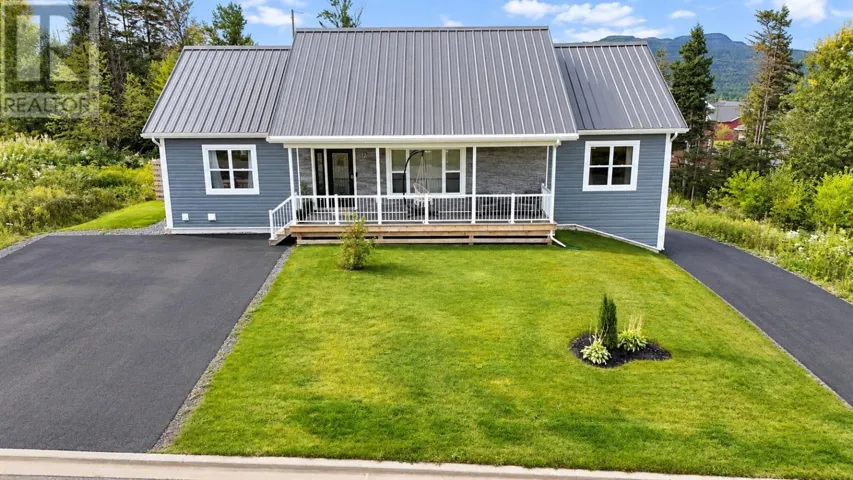 12 Harvey Wight Crescent, Pasadena, Newfoundland & Labrador A0L1K0