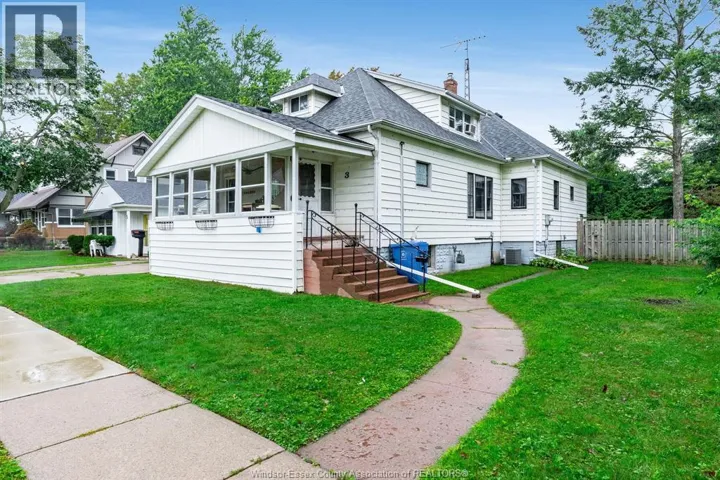 3 Selkirk AVENUE, Leamington, Ontario N8H1G2
