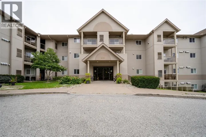 3000 SANDWICH Unit# 406, Windsor, Ontario N9C4G3