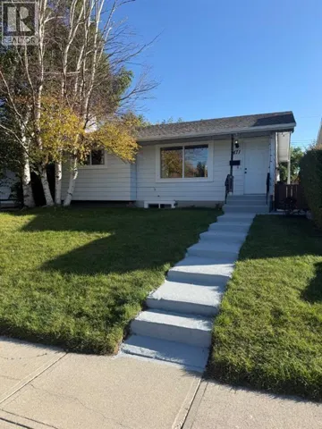 471 78 Avenue NE, Calgary, Alberta T2K5A1