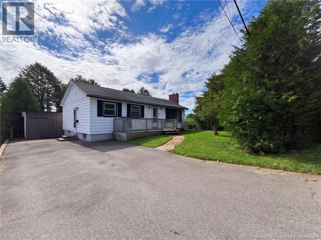 6 Barbara Crescent, Saint John, New Brunswick E2J2K7
