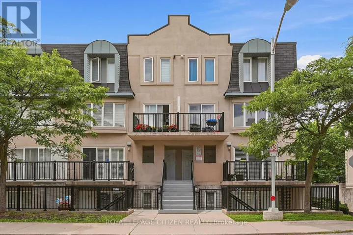 2048 - 75 GEORGE APPLETON WAY, Toronto (Downsview-Roding-CFB), Ontario M3M0A2