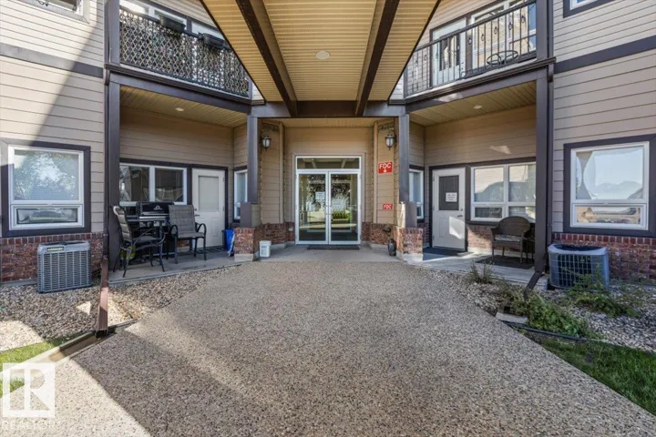 208 8702 Southfort DR, Fort Saskatchewan, Alberta T8L4R6