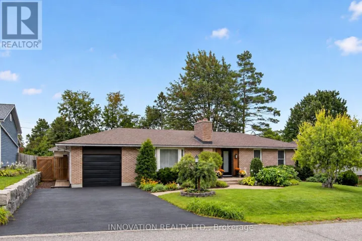8 DOGWOOD DRIVE, Ottawa, Ontario K0A3P0