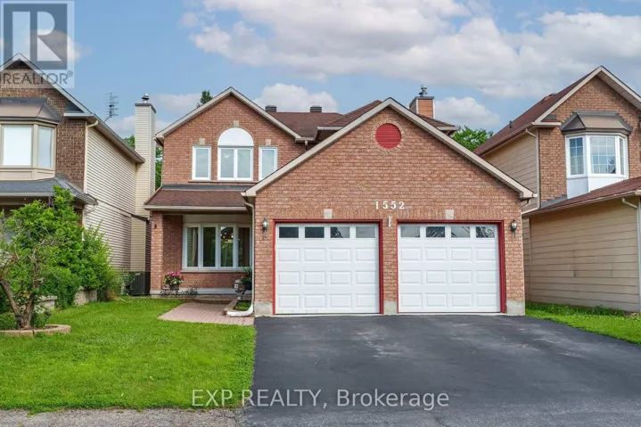 1552 BLOHM DRIVE, Ottawa, Ontario K1G4P9